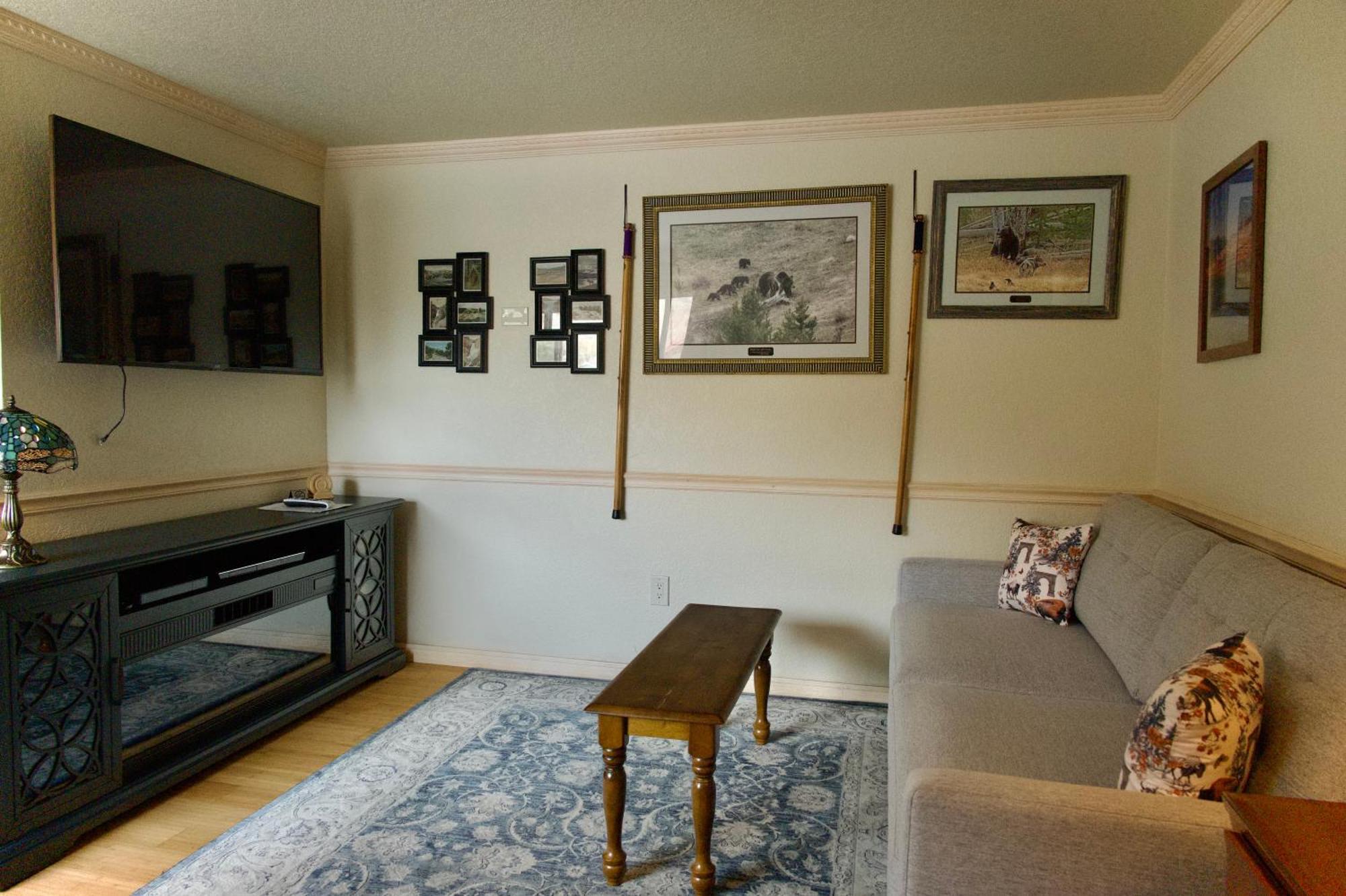 Yellowstone Gateway Inn Gardiner Εξωτερικό φωτογραφία
