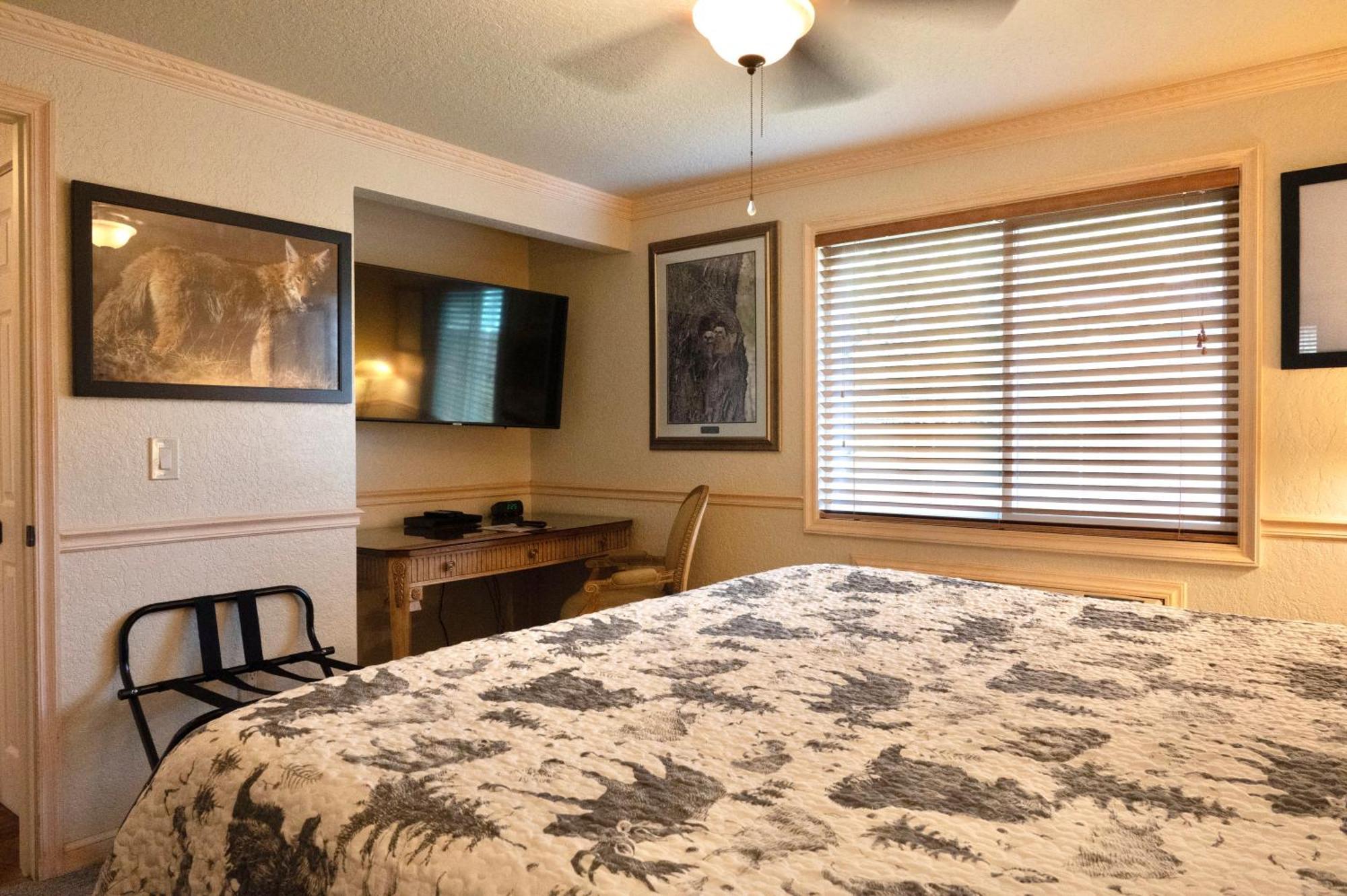 Yellowstone Gateway Inn Gardiner Εξωτερικό φωτογραφία