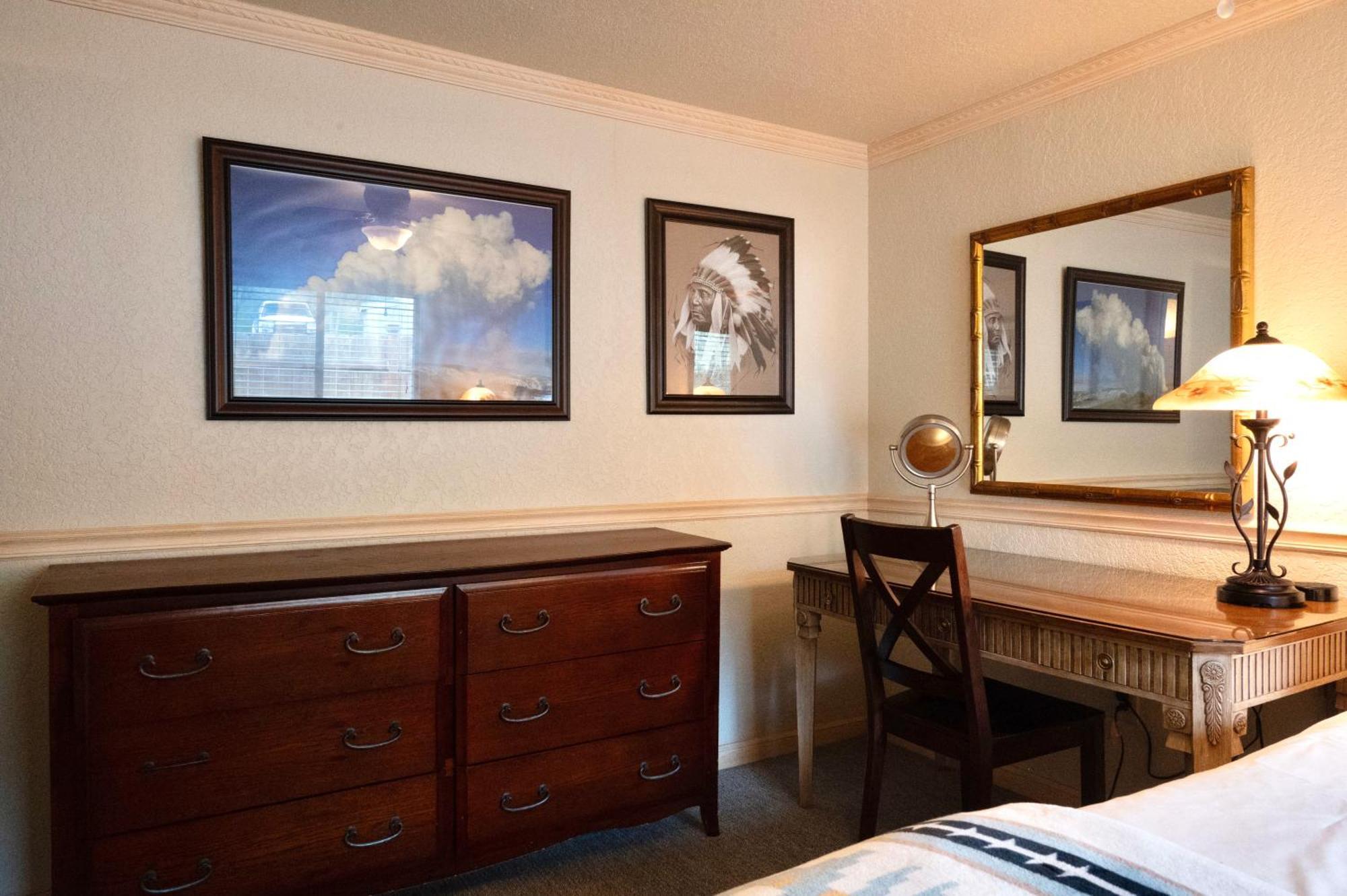 Yellowstone Gateway Inn Gardiner Εξωτερικό φωτογραφία