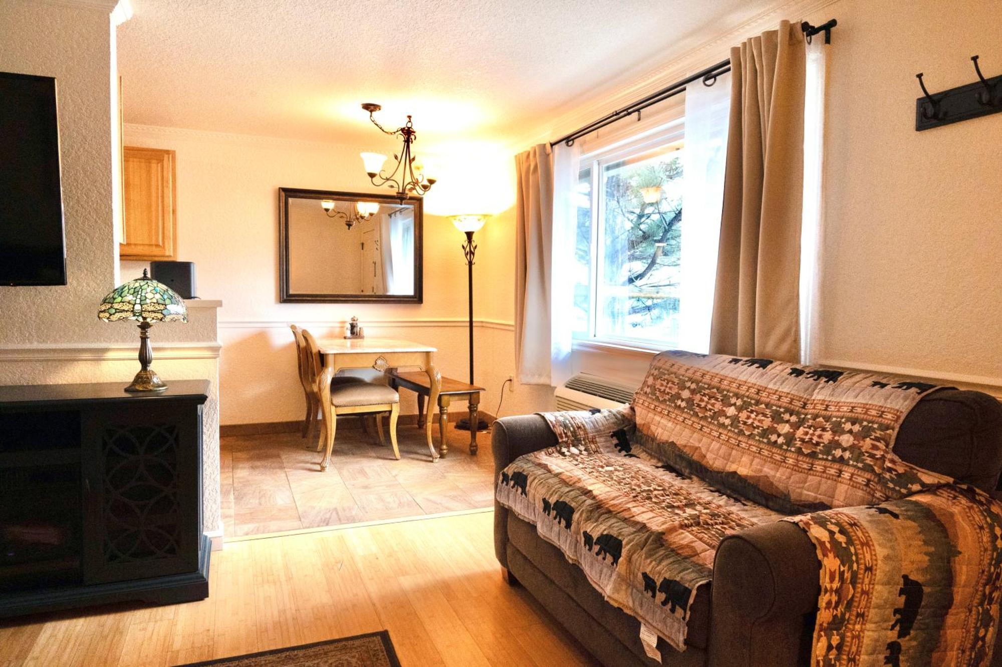 Yellowstone Gateway Inn Gardiner Εξωτερικό φωτογραφία